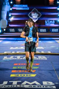 BIB: 055
                            <button type="button" onclick="openModal(22754069)" class="btn btn-primary btn-sm float-right btn-popup" data-toggle="modal" data-target=".modal-high-quality">
                        <i class="fas fa-shopping-cart"></i> Add to Cart
                    </button>
                                            <button type="button" onclick="isThisMe(22754069, true)" class="btn btn-success btn-sm float-right btn-popup btn-isme hidden" data-toggle="tooltip" data-placement="bottom" title="นี่คือรูปของคุณใช่ไหม คลิกที่นี่เพื่อเอาเข้าอัลบั้ม">
                        <i class="fas fa-plus"></i> Add to album
                    </button>
                    <button type="button" onclick="isThisMe(22754069, false)" class="btn btn-warning btn-sm float-right btn-popup btn-isnotme hidden">
                        <i class="fas fa-ban"></i> Remove from album
                    </button>